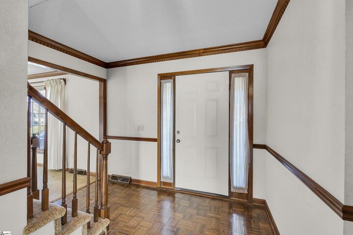 Property Photo: 6 Brynhurst Court SC 29615