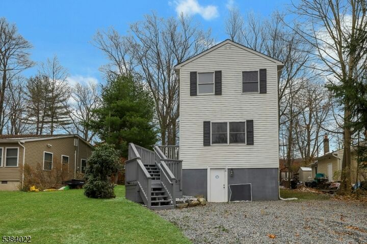 Property Photo:  54 Race Track Dr  NJ 07421 