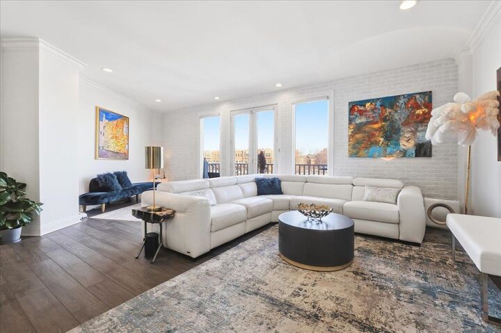 Property Photo: 109 Shearwater Ct East 21 NJ 07305