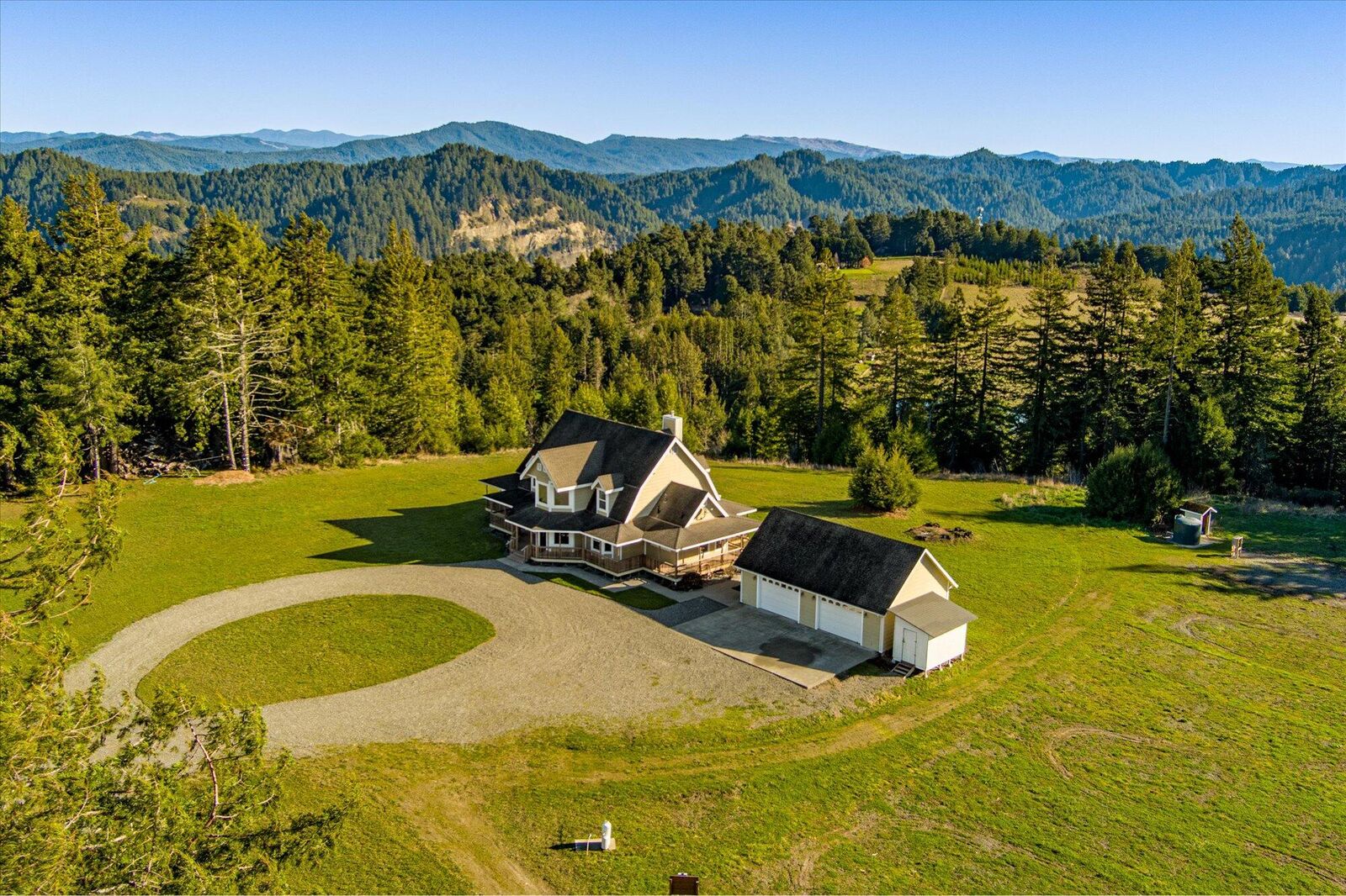 Property Photo: 1150 Rio Vista Lane CA 95562