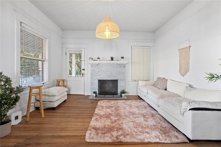 Property Photo: 520 E Anderson Street FL 32801