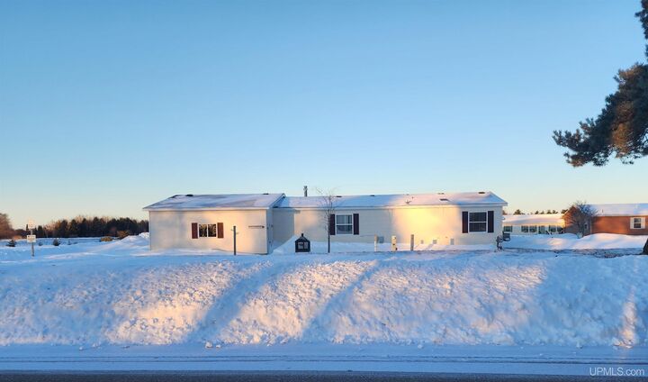 Property Photo:  1620 Willow Creek Road  MI 49829 