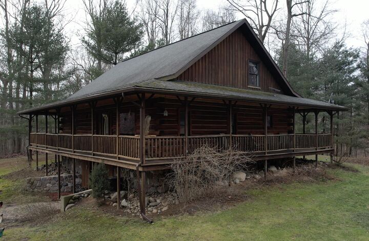 Property Photo:  1254 Burbank Road  MI 49082 