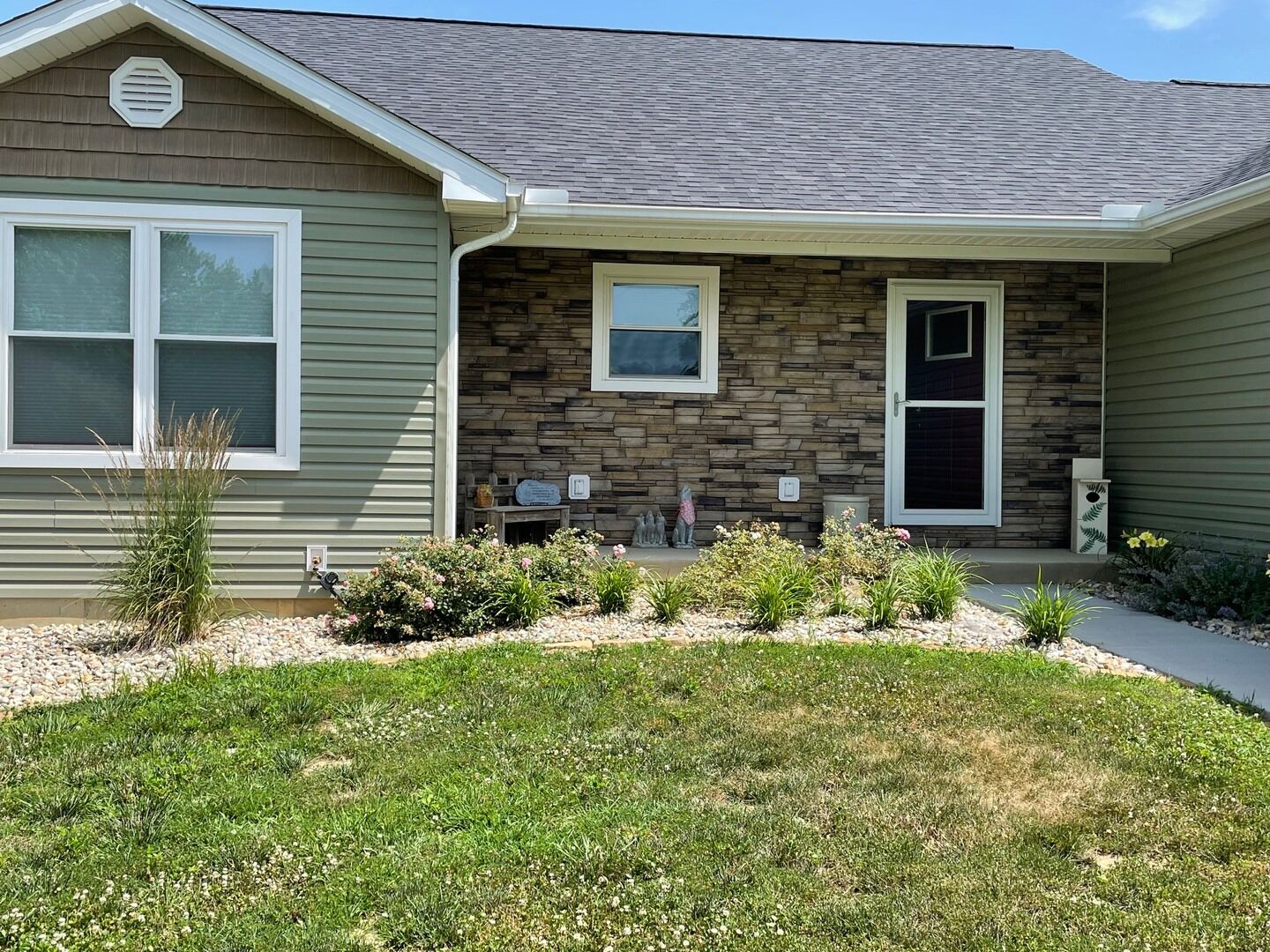 Property Photo: 125 Old Bloomfield Road IL 62995