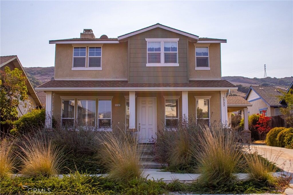 Property Photo:  1733 Farrier Court  CA 93405 