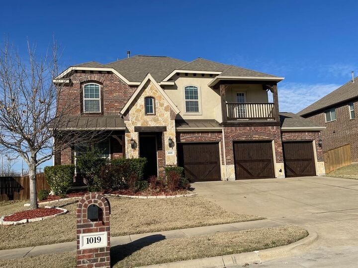Property Photo:  1019 Sheldon Drive  TX 75098 