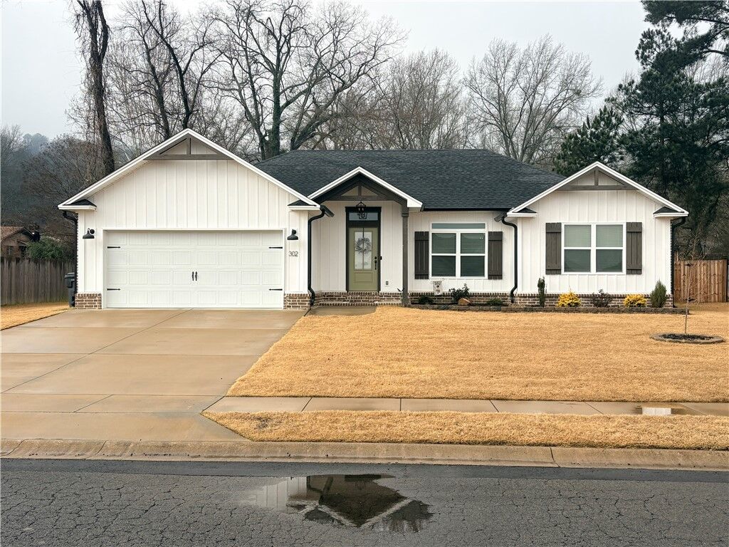 Property Photo: 302 Promenade Circle AR 72801