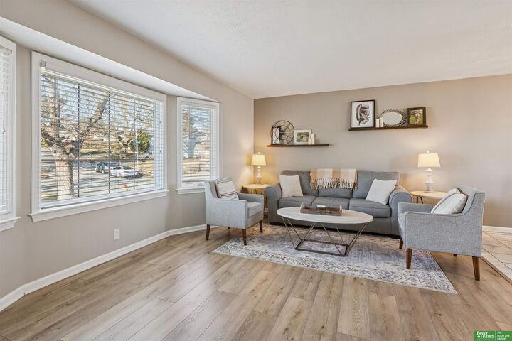 Property Photo:  4905 S 95th Circle  NE 68127 