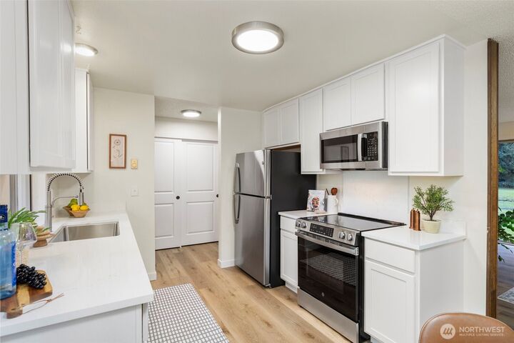 Property Photo:  26763  Border Way NE  WA 98346 