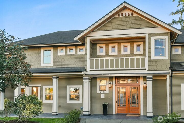 Property Photo: 4905 NE Park Place WA 98115