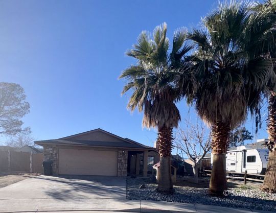 Property Photo:  317 N Sims St  CA 93555 