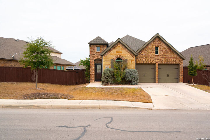 Property Photo: 8709 White Crown TX 78254