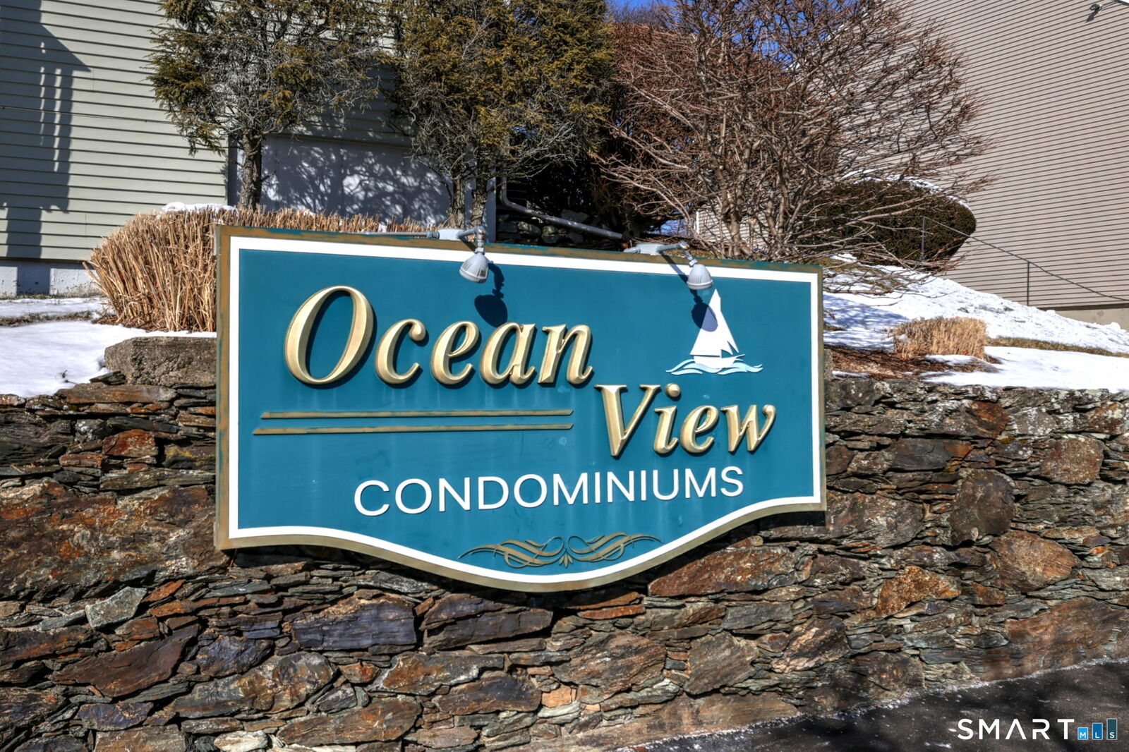 Property Photo:  375 Captain Thomas Boulevard 51  CT 06516 