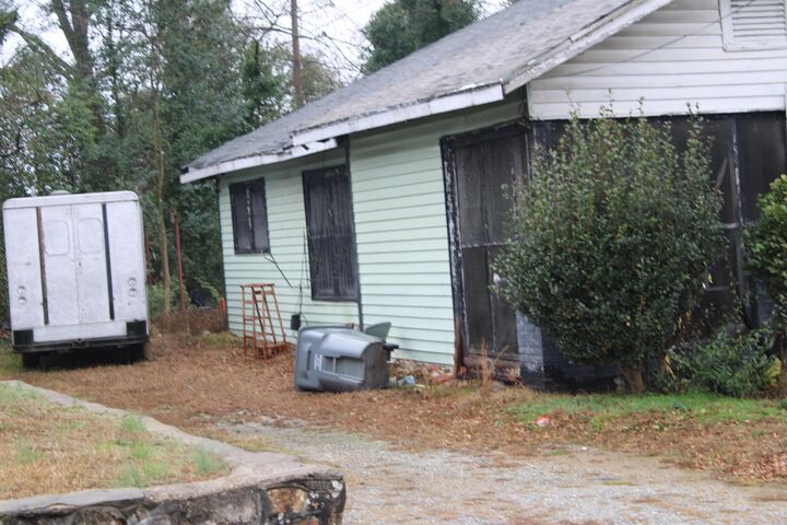 Property Photo:  252 Edwards Avenue  SC 29306 