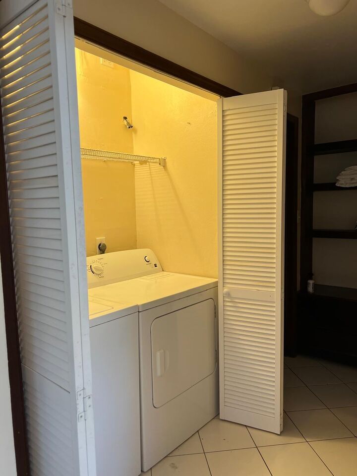 Property Photo:  1-78 Wintberg Gns  VI 00802 