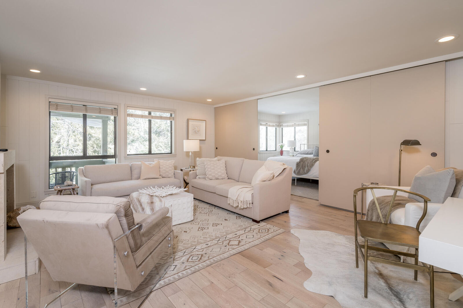 Property Photo:  1472 Cottonwood Condo Dr  ID 83353 