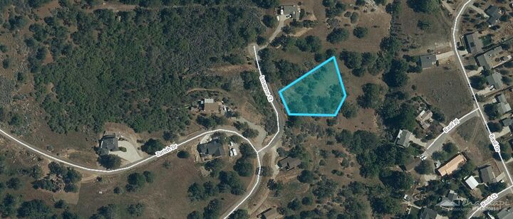 Property Photo:  0 Lusanne Court  CA 93561 