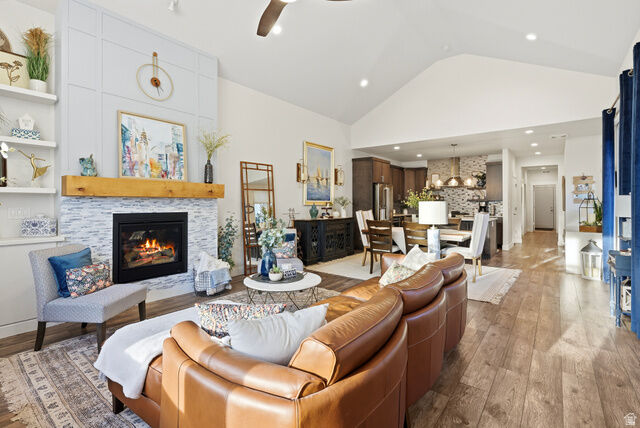 Property Photo:  10823 S Lake Ave  UT 84009 