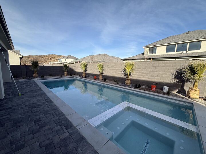 Property Photo:  5290 W 2040 S  UT 84737 