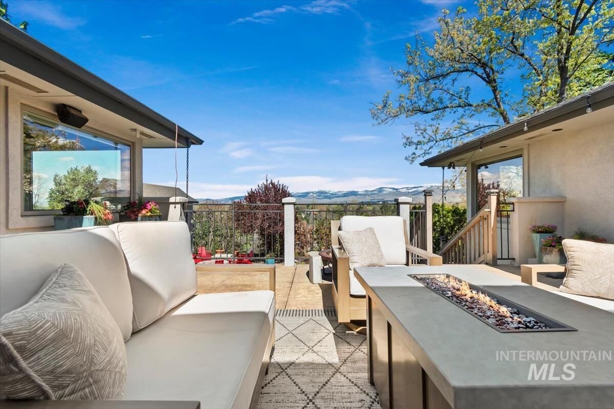 Property Photo:  4814 W Roberts Rd  ID 83705 