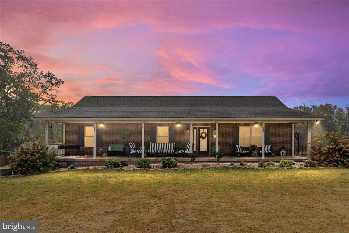 Property Photo: 2050 Back Road VA 22664