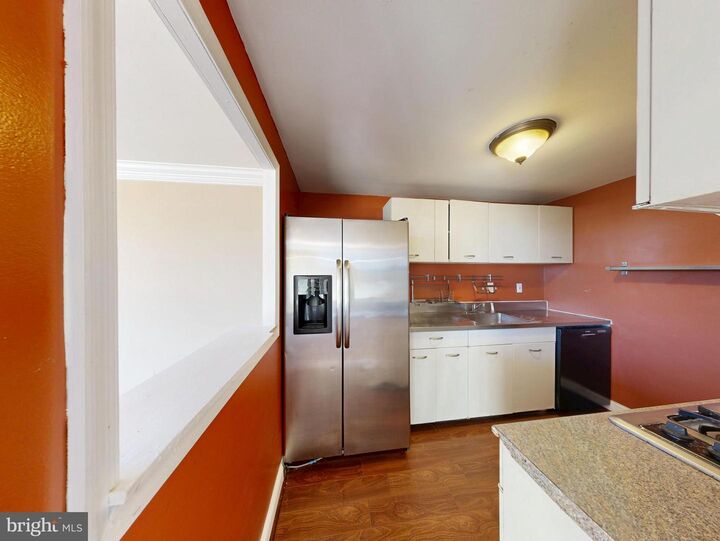 Property Photo: 4600 Duke Street 617 VA 22304
