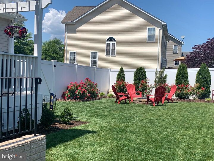 Property Photo:  41515 Risen Star Lane  MD 20650 