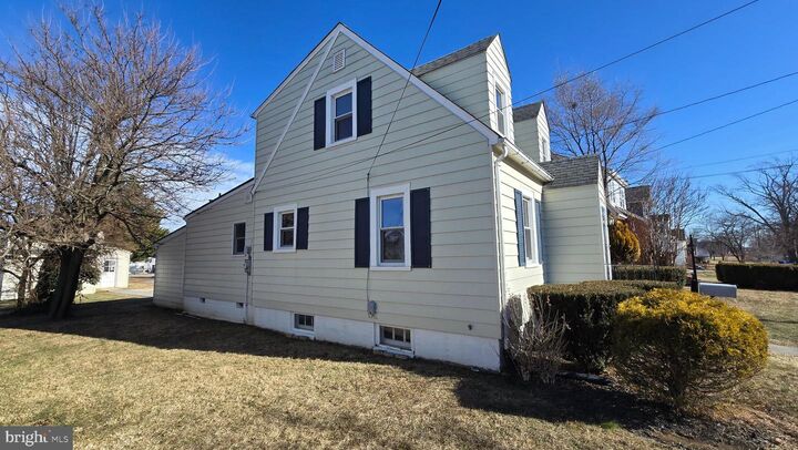 Property Photo:  712 Frederick Avenue  VA 22601 