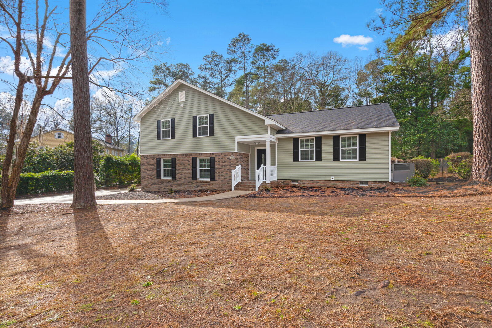 Property Photo:  1425 Sunset Street  SC 29115 