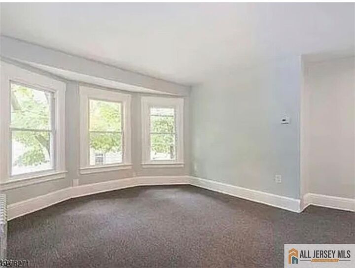 Property Photo:  737 Kensington Avenue 39  NJ 07060 