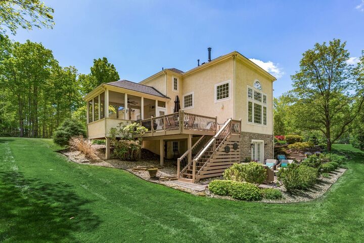 Property Photo: 10811 Eckington Drive OH 43016