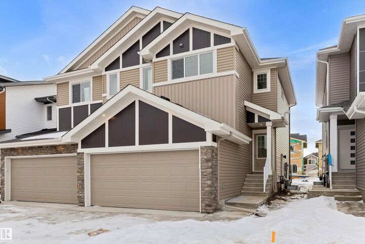 Property Photo:  921 19 Avenue NW  AB T6T 2X4 