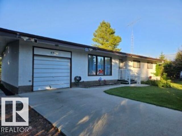 Property Photo: 4910 53 Avenue AB T0B 4R0