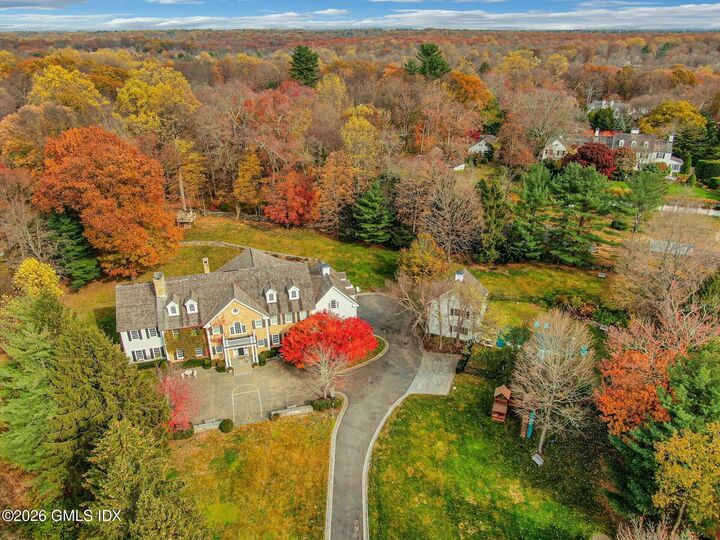 Property Photo:  33 Highland Farm Road  CT 06831 