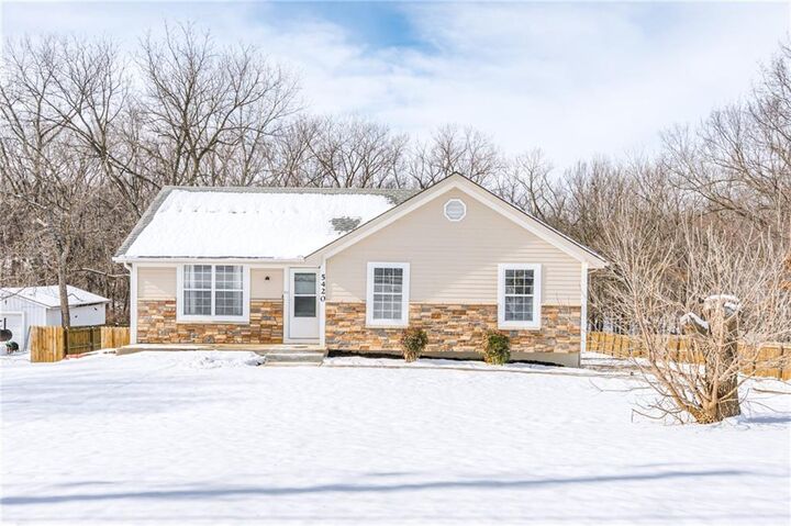 Property Photo:  5420 N Randolph Road  MO 64119 