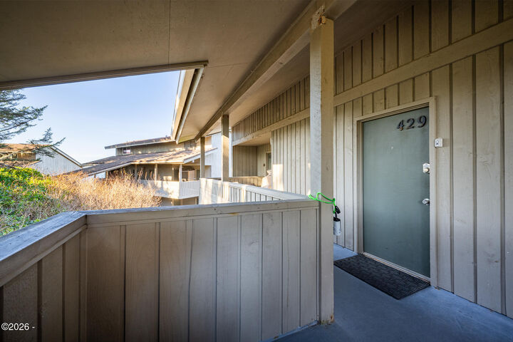 Property Photo: 301 Otter Crest Drive 428-249 OR 97369