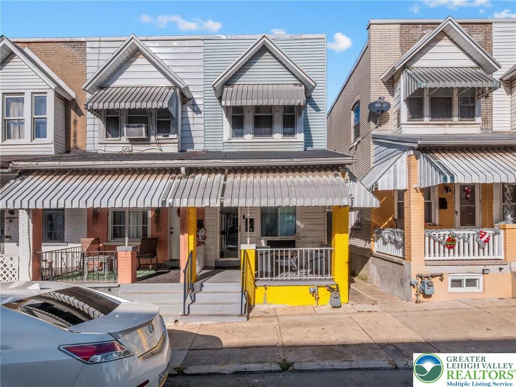 Property Photo: 719 W Whitehall Street PA 18102