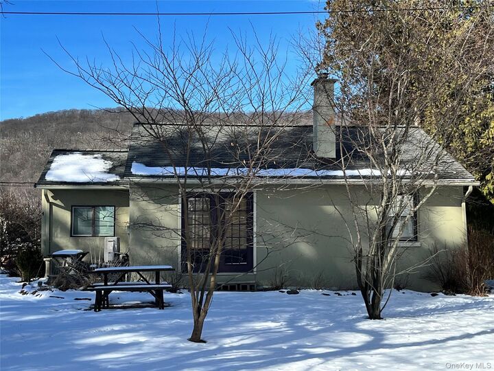 Property Photo:  4 Fairview Drive  NY 10986 