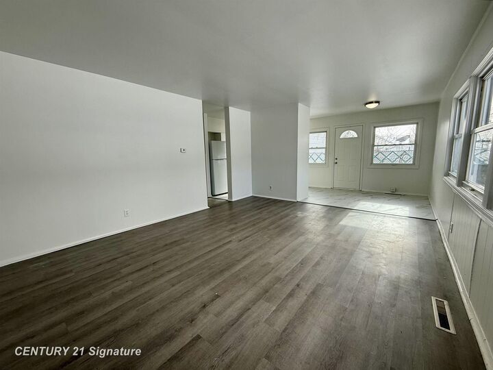 Property Photo:  3310 Lexington Drive  MI 48601 