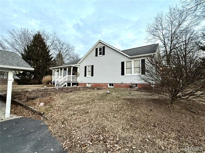 Property Photo:  5825 Redbud Lane  IL 62025 