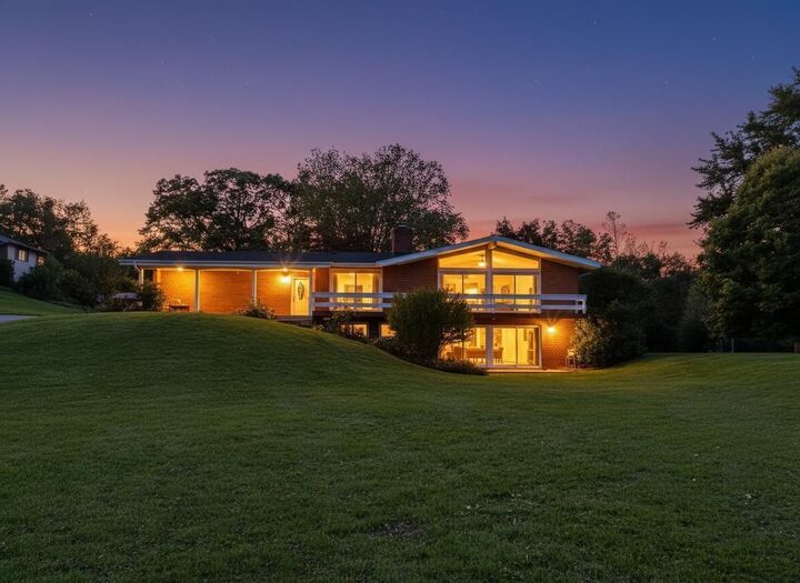 Property Photo:  71 Lake Shore Drive  IL 60010 