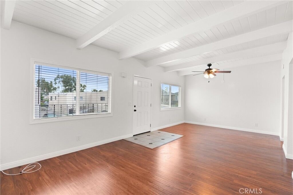 Property Photo: 18961 Florida Street 6 CA 92648