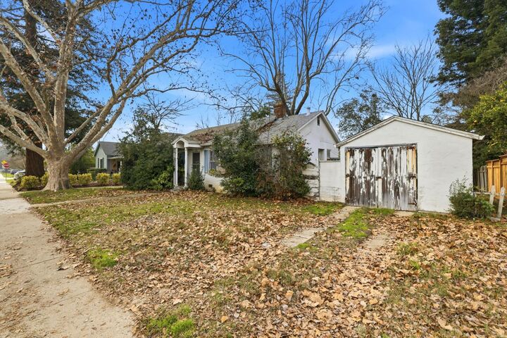 Property Photo:  1208 55th Street  CA 95819 