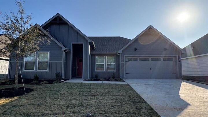 Property Photo:  4131 Cornerstone Circle  TX 76048 