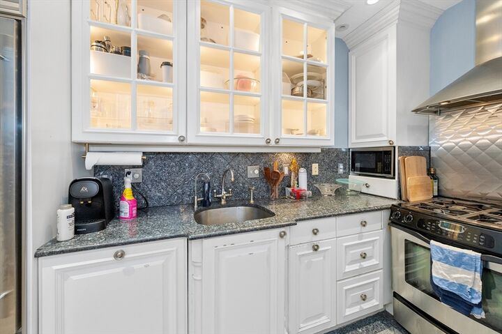 Property Photo: 365 Beacon St MA 02116