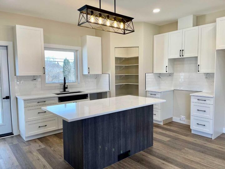 Property Photo: 1119 14 Street AB T9W 1E8