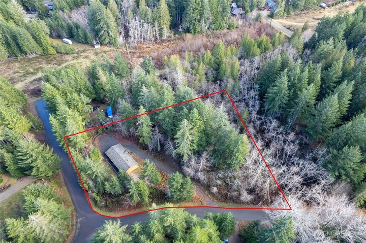 Property Photo:  150 N Beaver Drive  WA 98548 