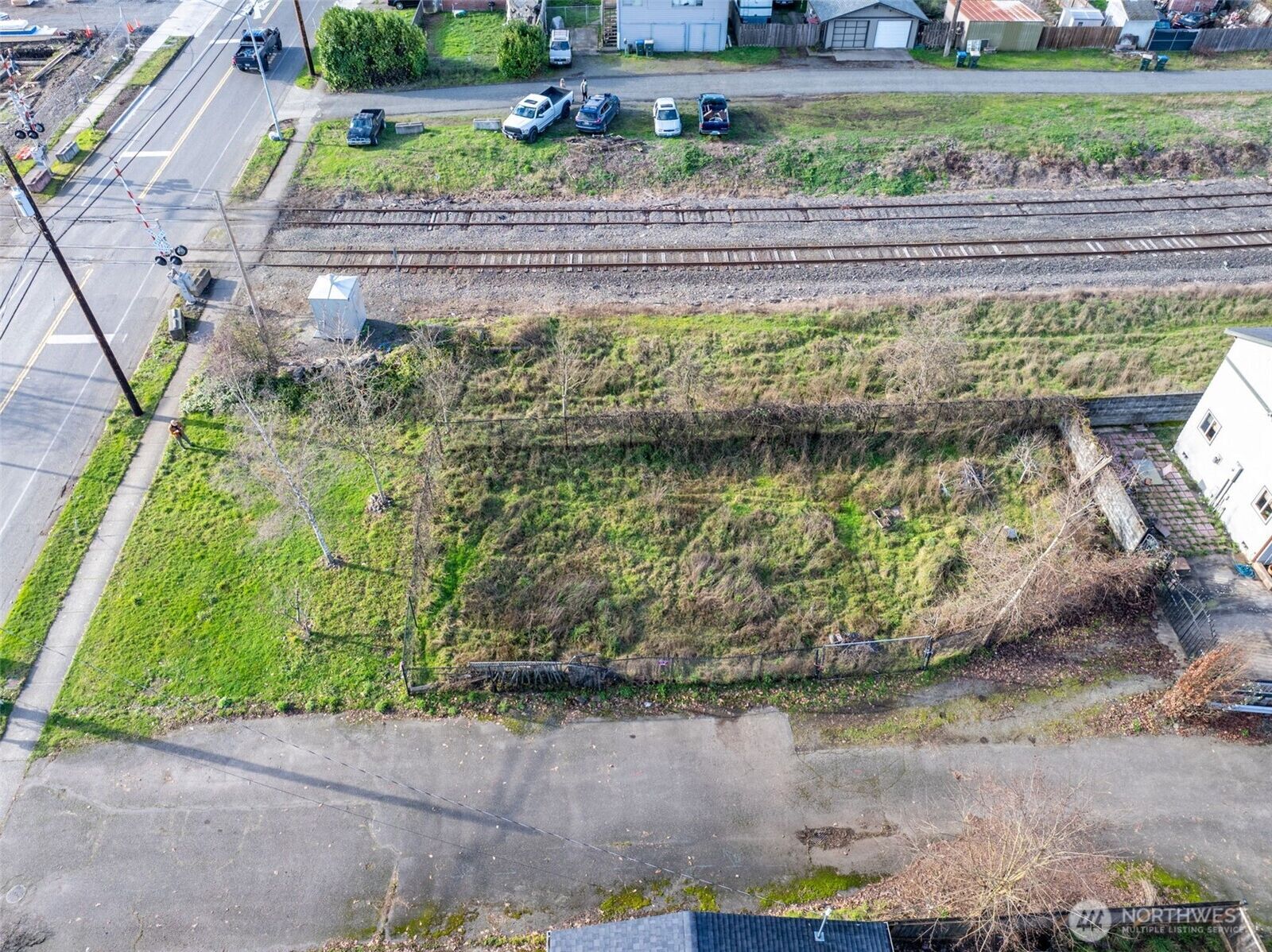 Property Photo:  915 W 1st Street  WA 98531 