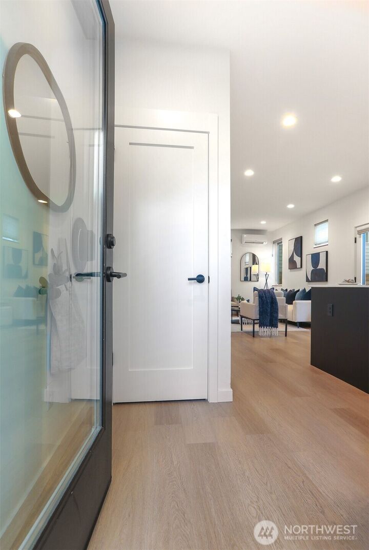 Property Photo:  10344  Wallingford Avenue N  WA 98133 