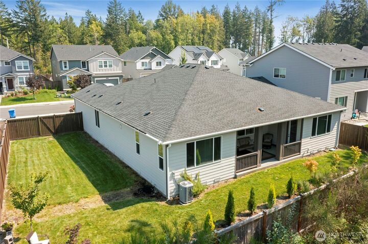 Property Photo: 17436 129th Ave E WA 98374